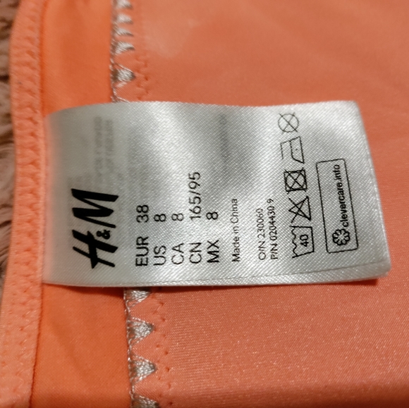 H&M peachy 🍑 bikini - Picture 7 of 7